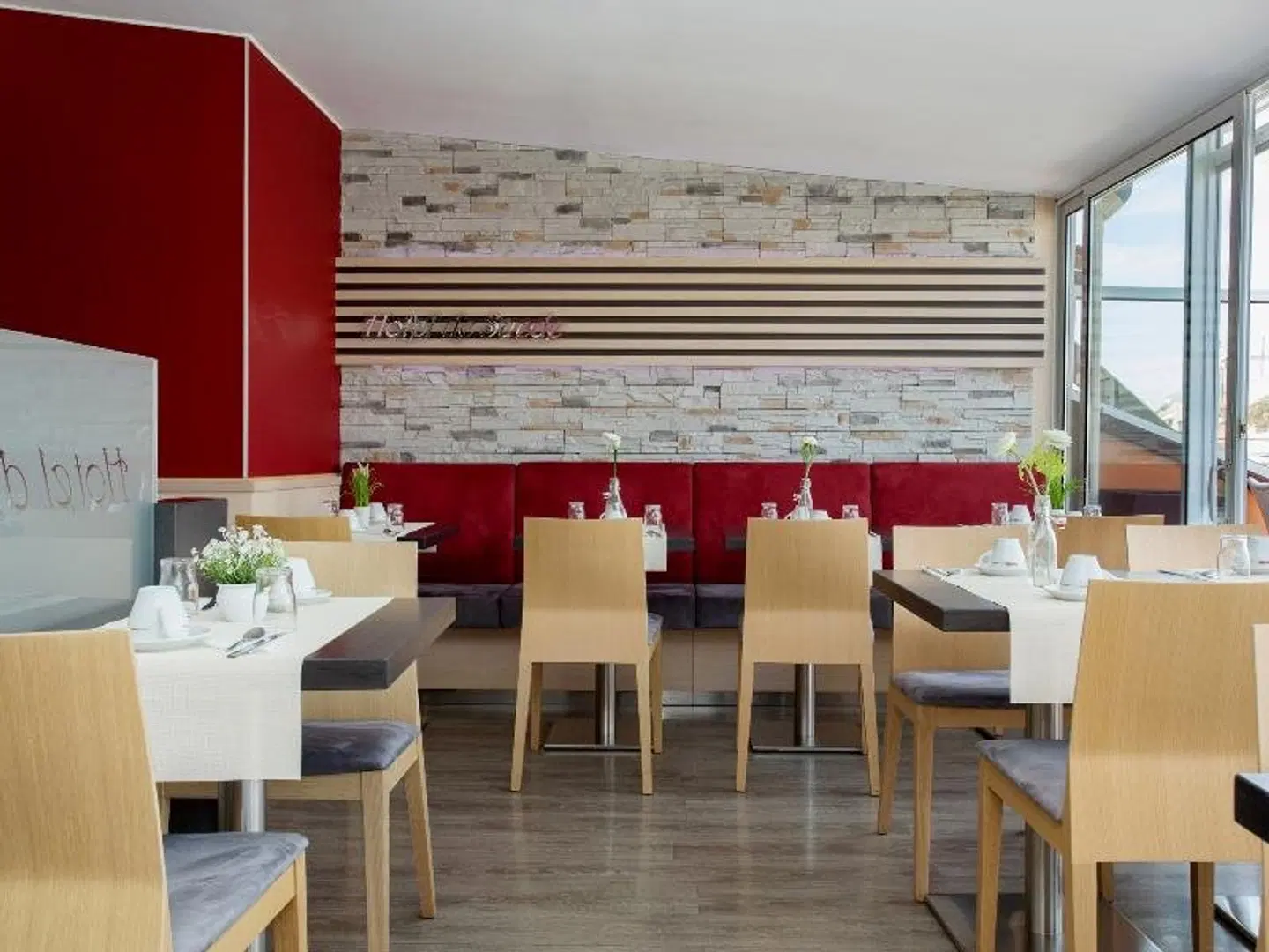 Hôtel de Suède RESTAURANT