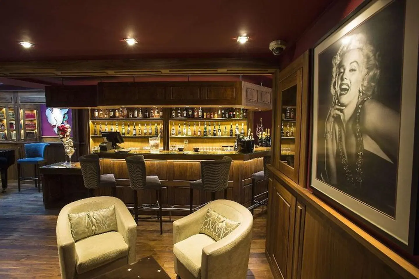 Best Western Cannes Riviera BAR