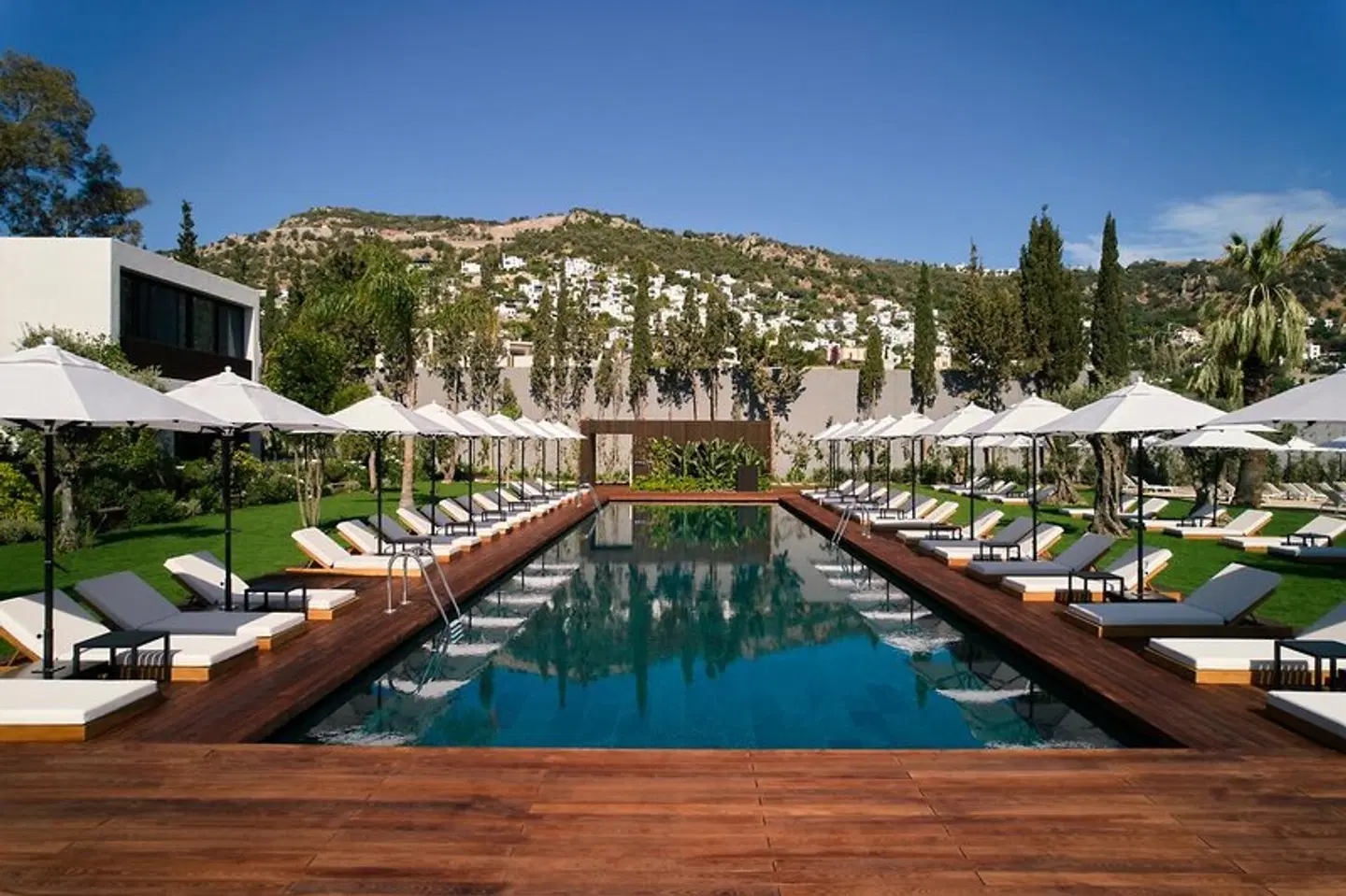 Caja by Maxx Royal OUTDOOR_POOL