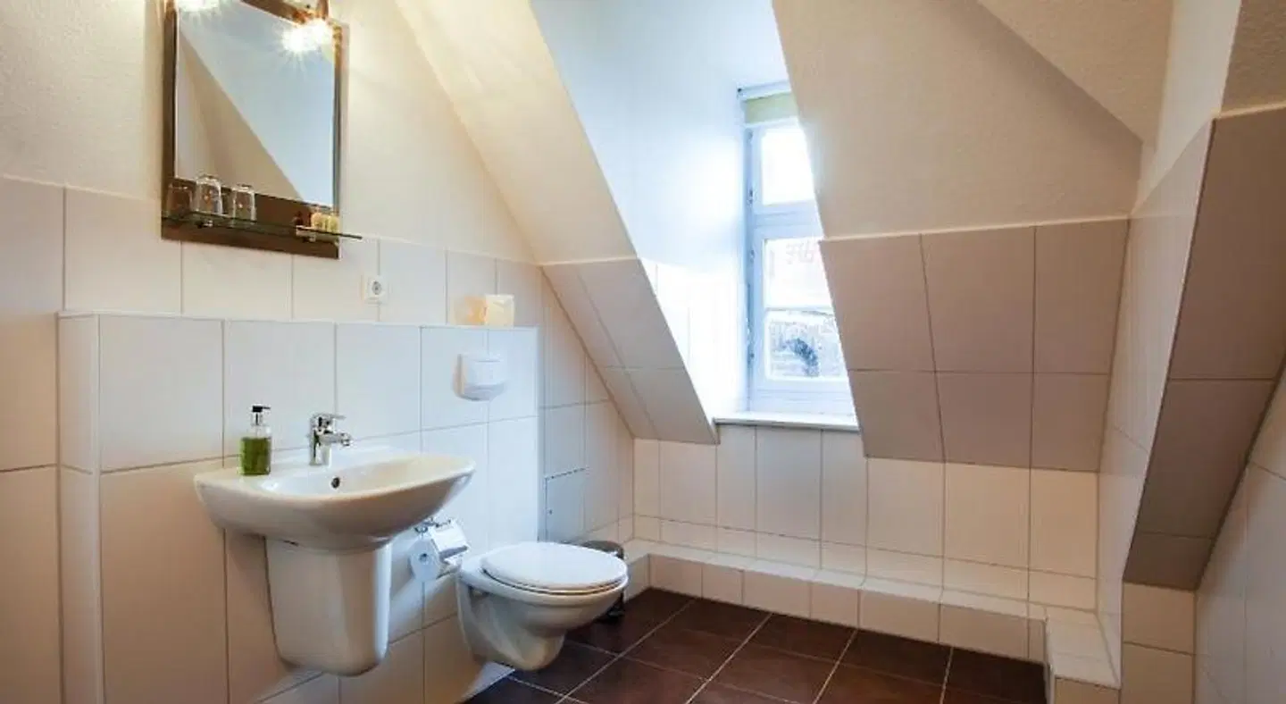 Aparthotel Markt Fuffzehn BATHROOM