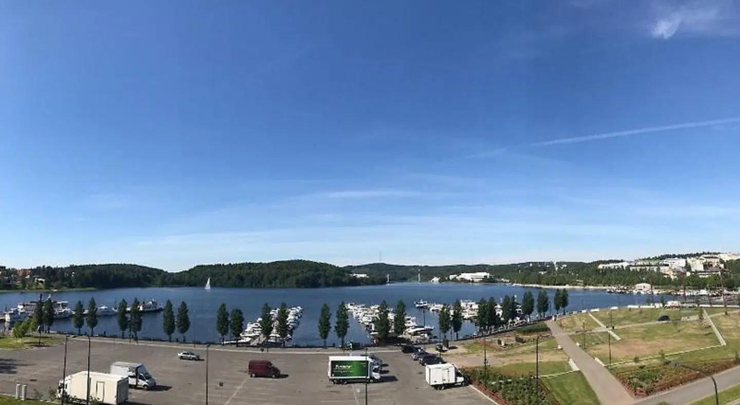 The Harbour Apartments BEACH