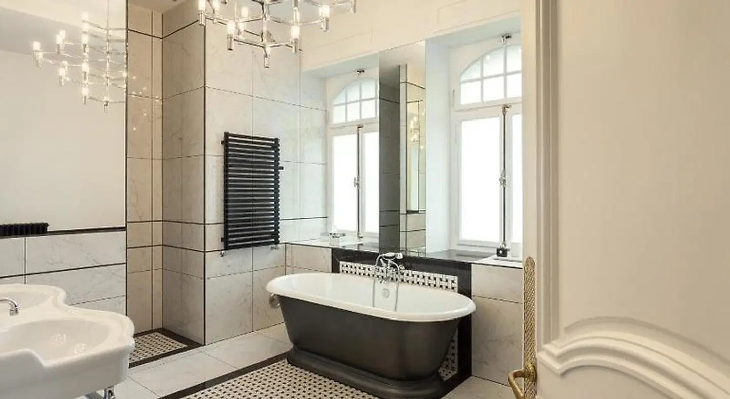 Villa Camoufle BATHROOM