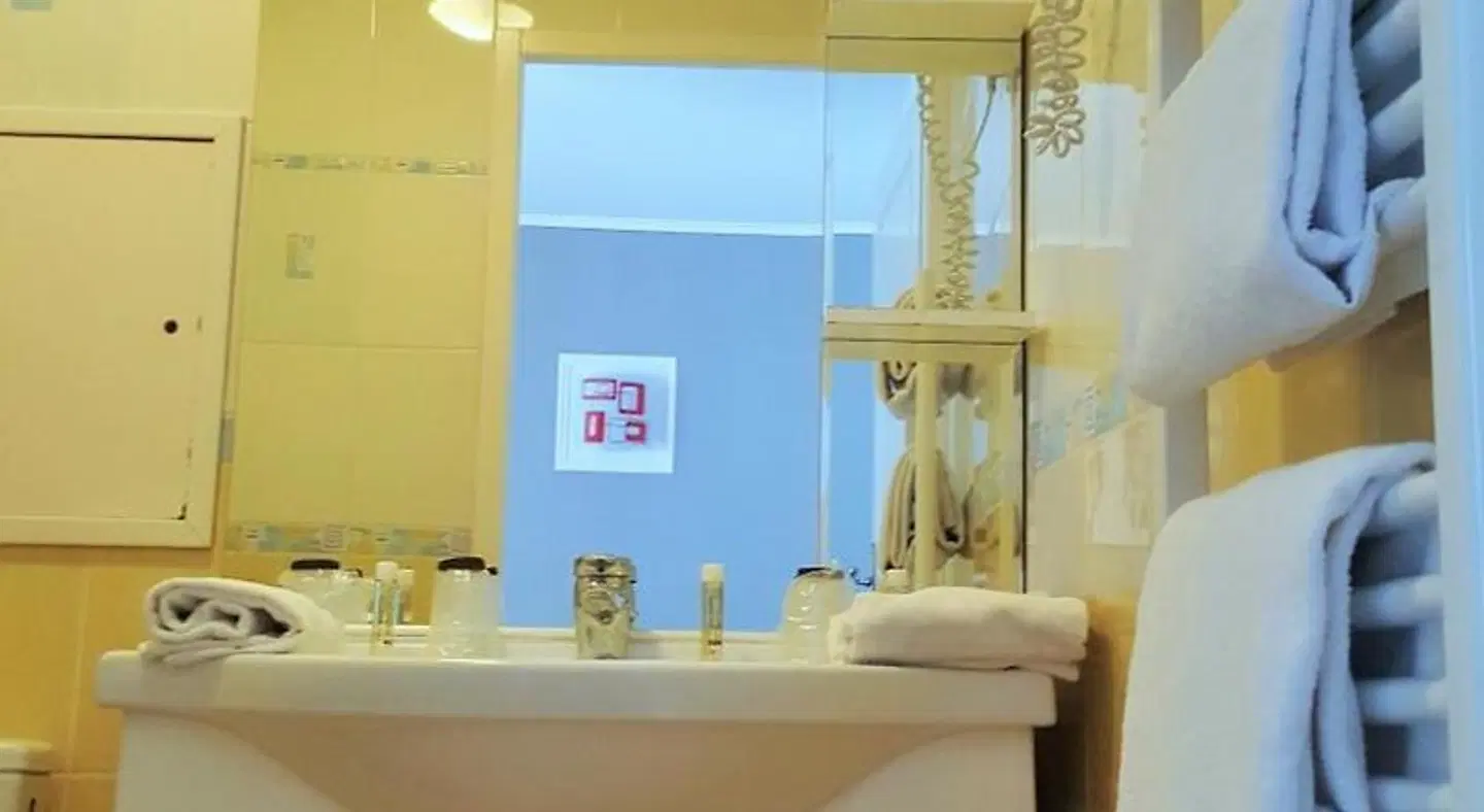 Modern'Hotel ROOM_EXAMPLE