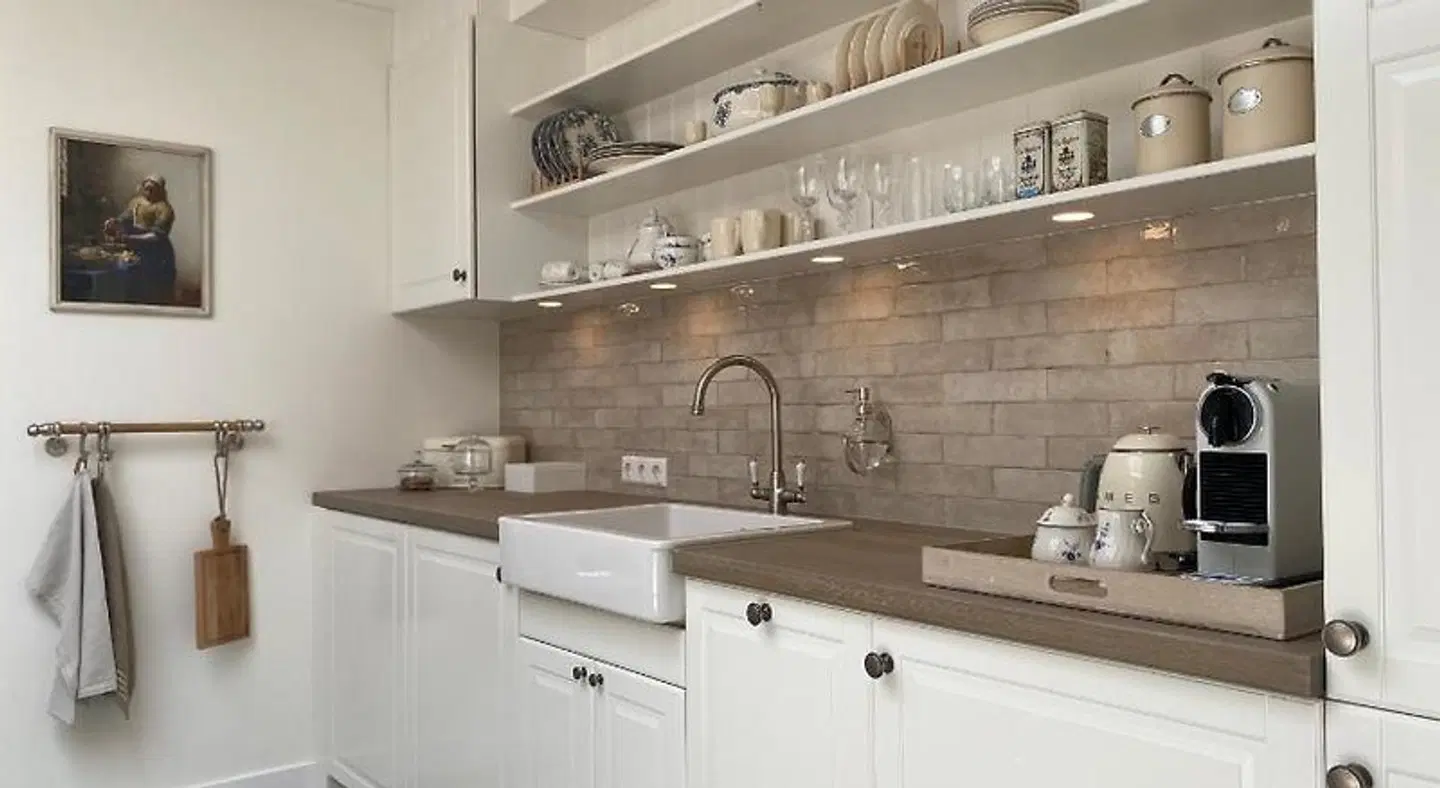 Bed and Breakfast Amsterdam BATHROOM