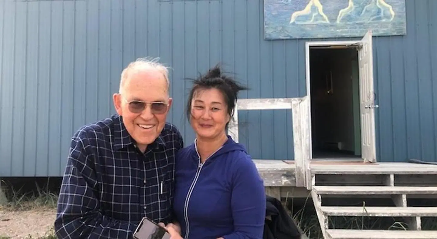 Iceberg Inn PEOPLE