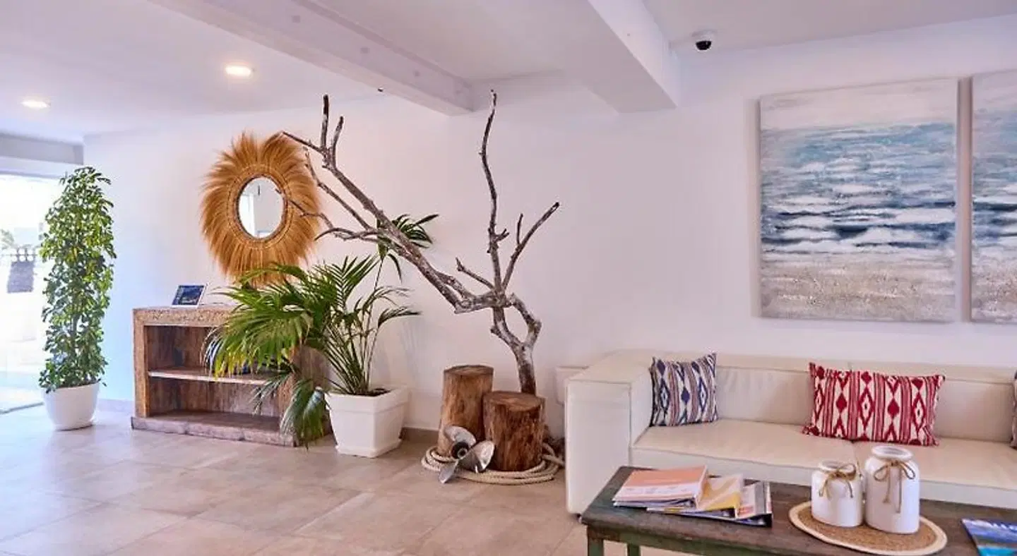 INNER Rupit LOUNGE_LOBBY