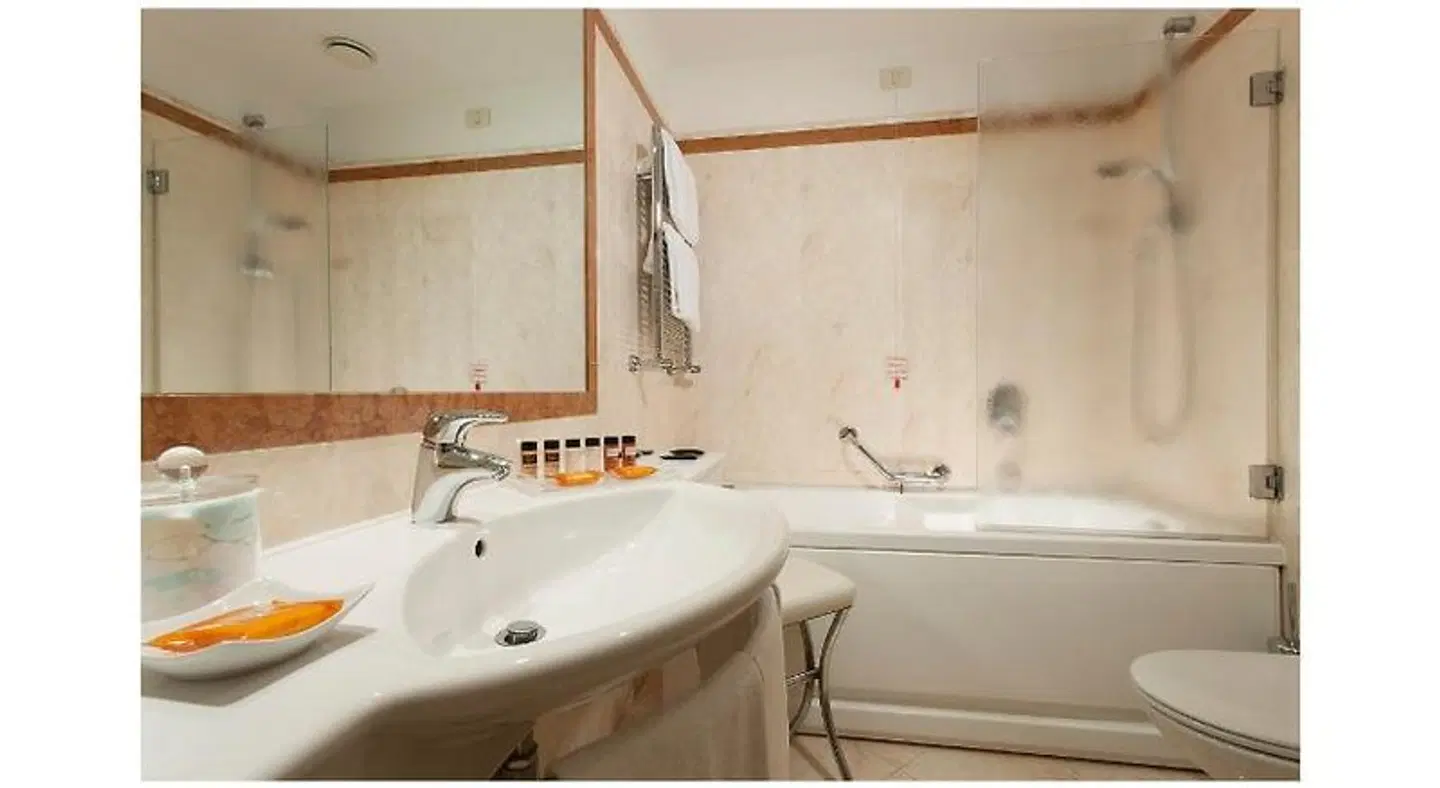 Dei Borgognoni BATHROOM