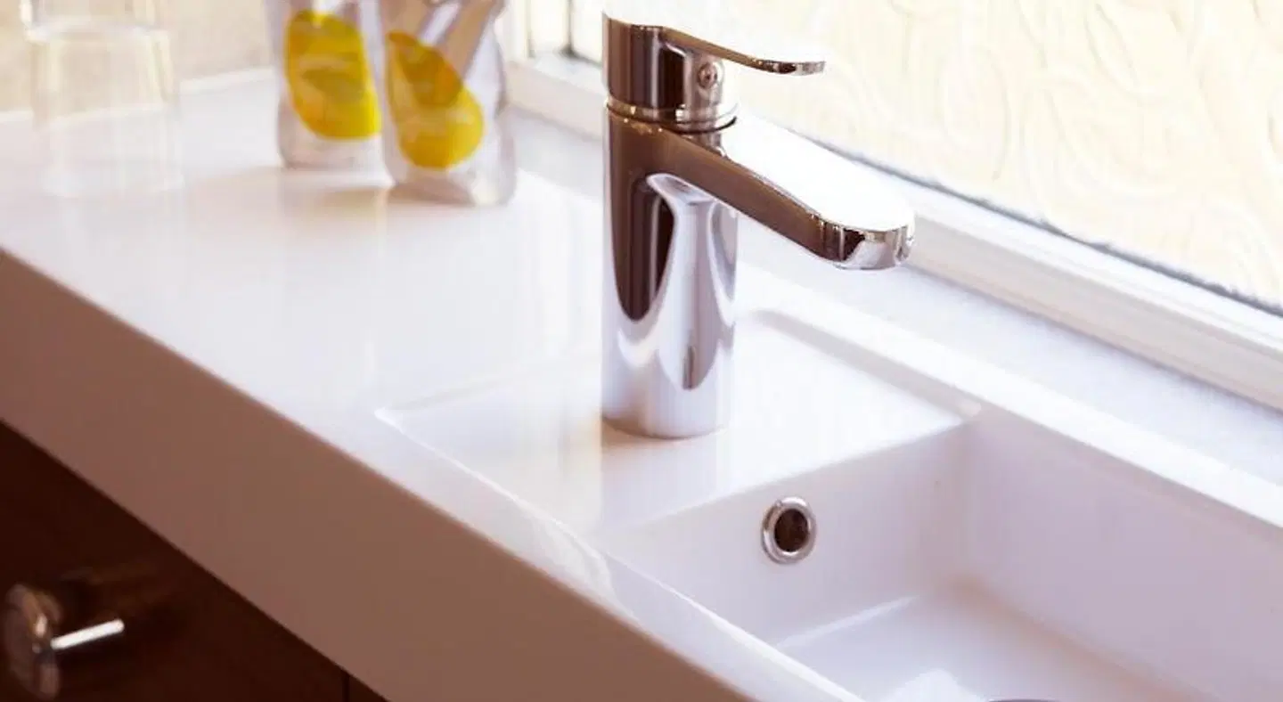 Ashburton House - B&B BATHROOM