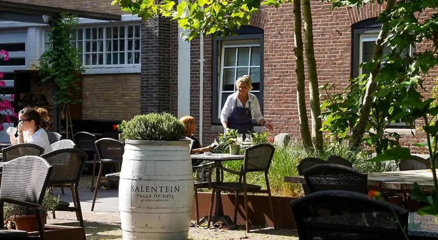 The Fallon Hotel Alkmaar TERRACE