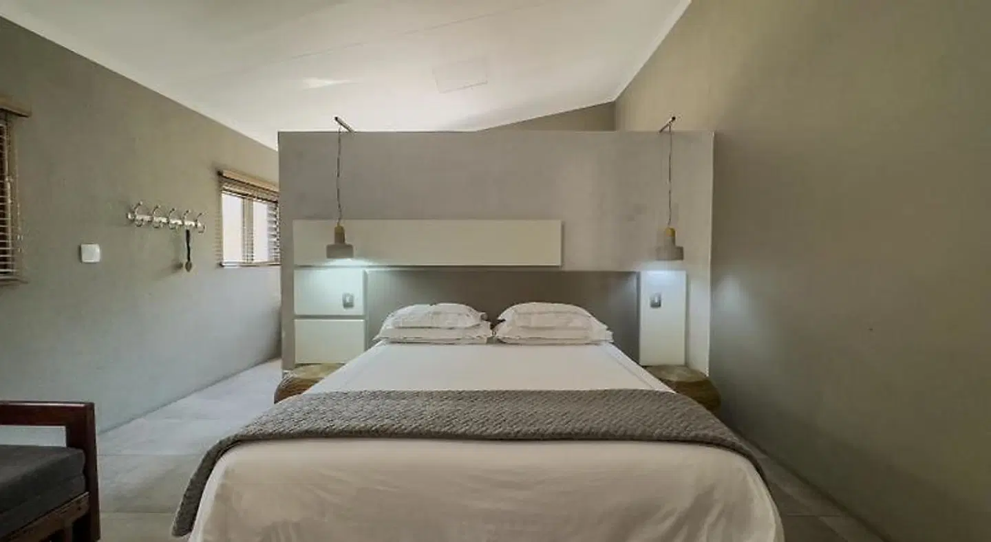 Birds Babble Self Catering Guesthouse ROOM_EXAMPLE