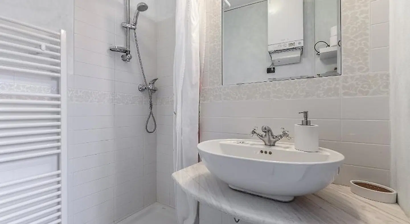 Residence Briona BATHROOM