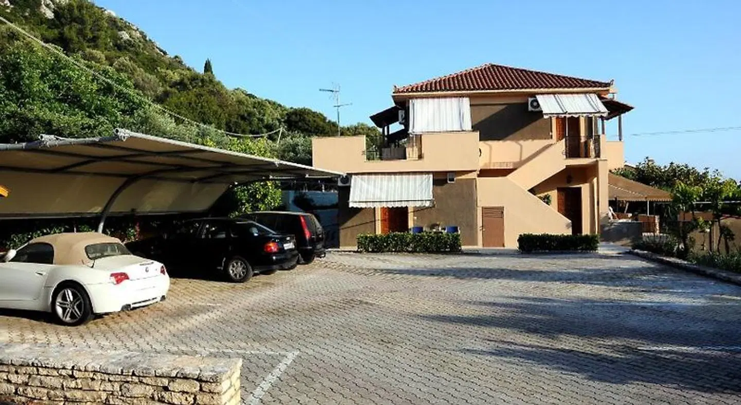 Emma's Studios EXTERIOR