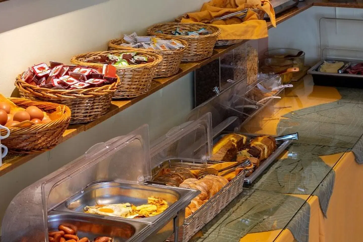 Maltezos Hotel RESTAURANT