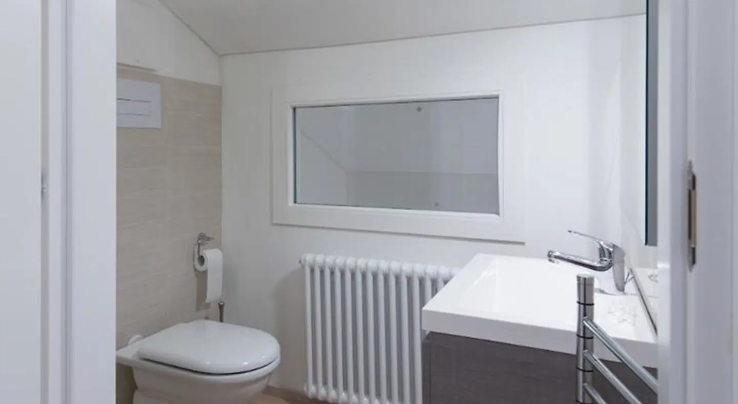 Dafne B&B BATHROOM