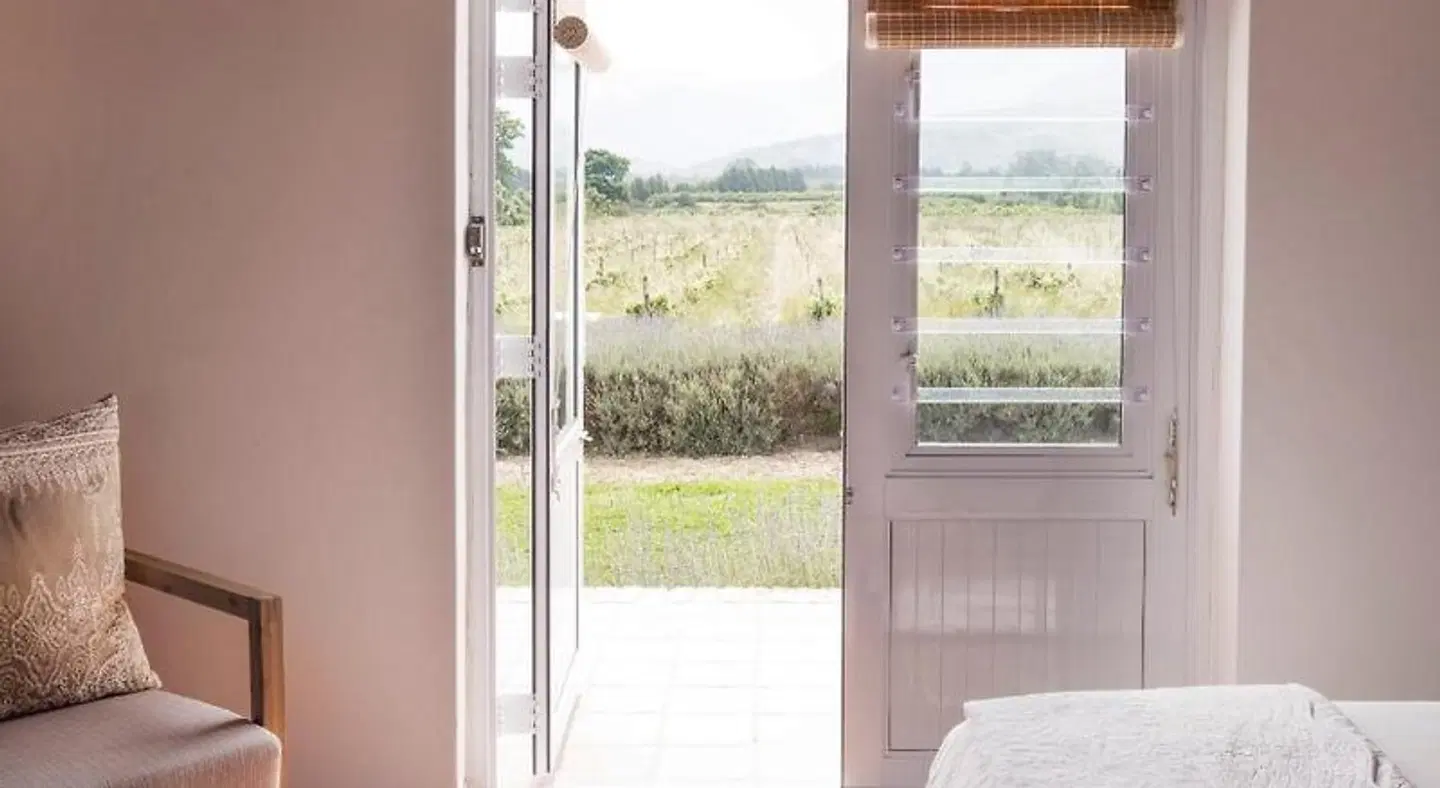 Klein Waterval Riverside Lodge BATHROOM