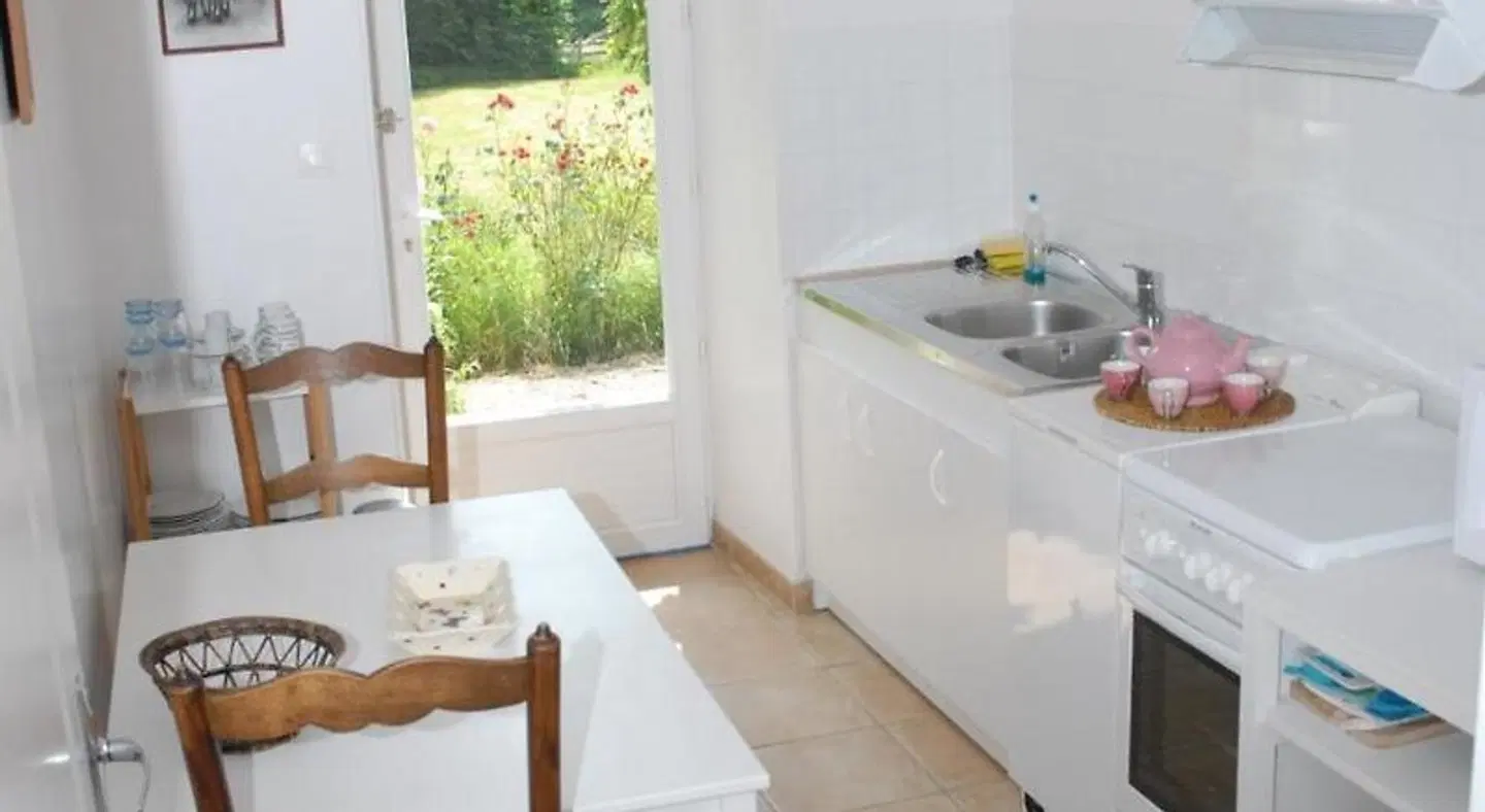 Chateau de Flottemanville BATHROOM