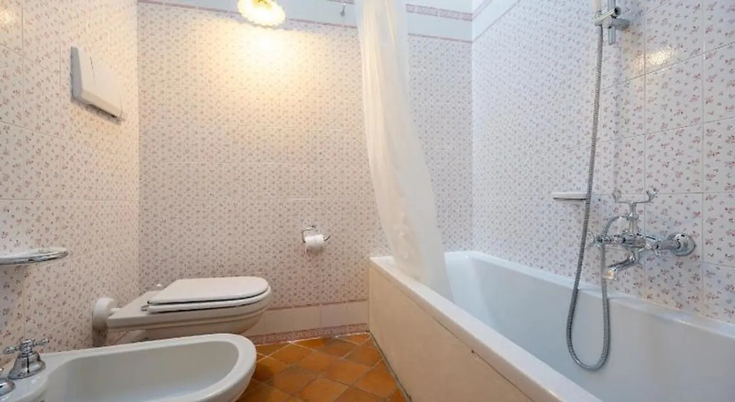 Castello di Montegridolfo, SPA Resort BATHROOM