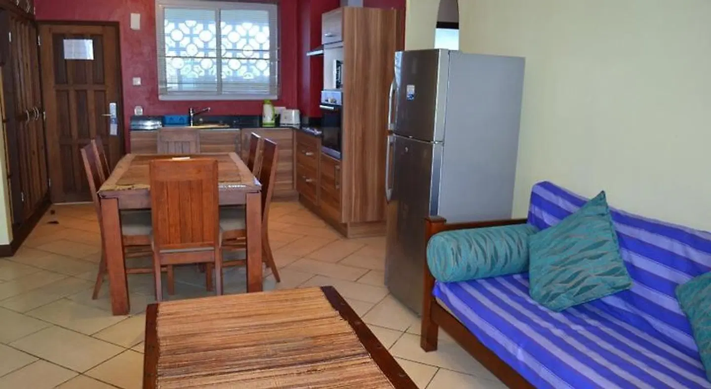 Cowrie Shell Beach Apartments ROOM_EXAMPLE