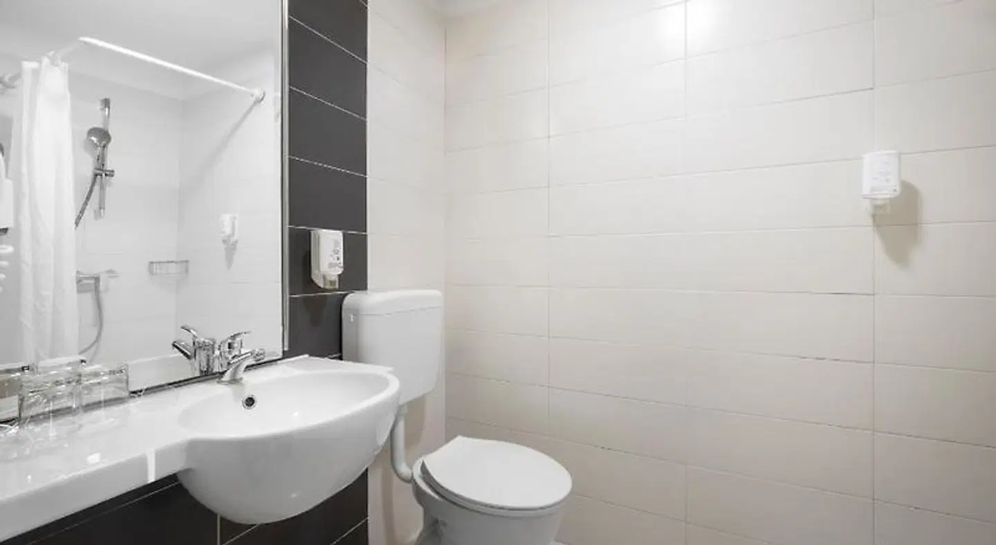 Resort Villas Rubin BATHROOM