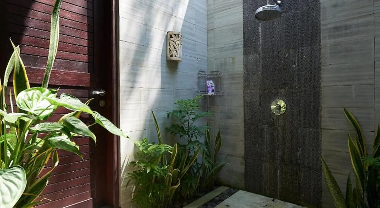 Octopus Villas BATHROOM
