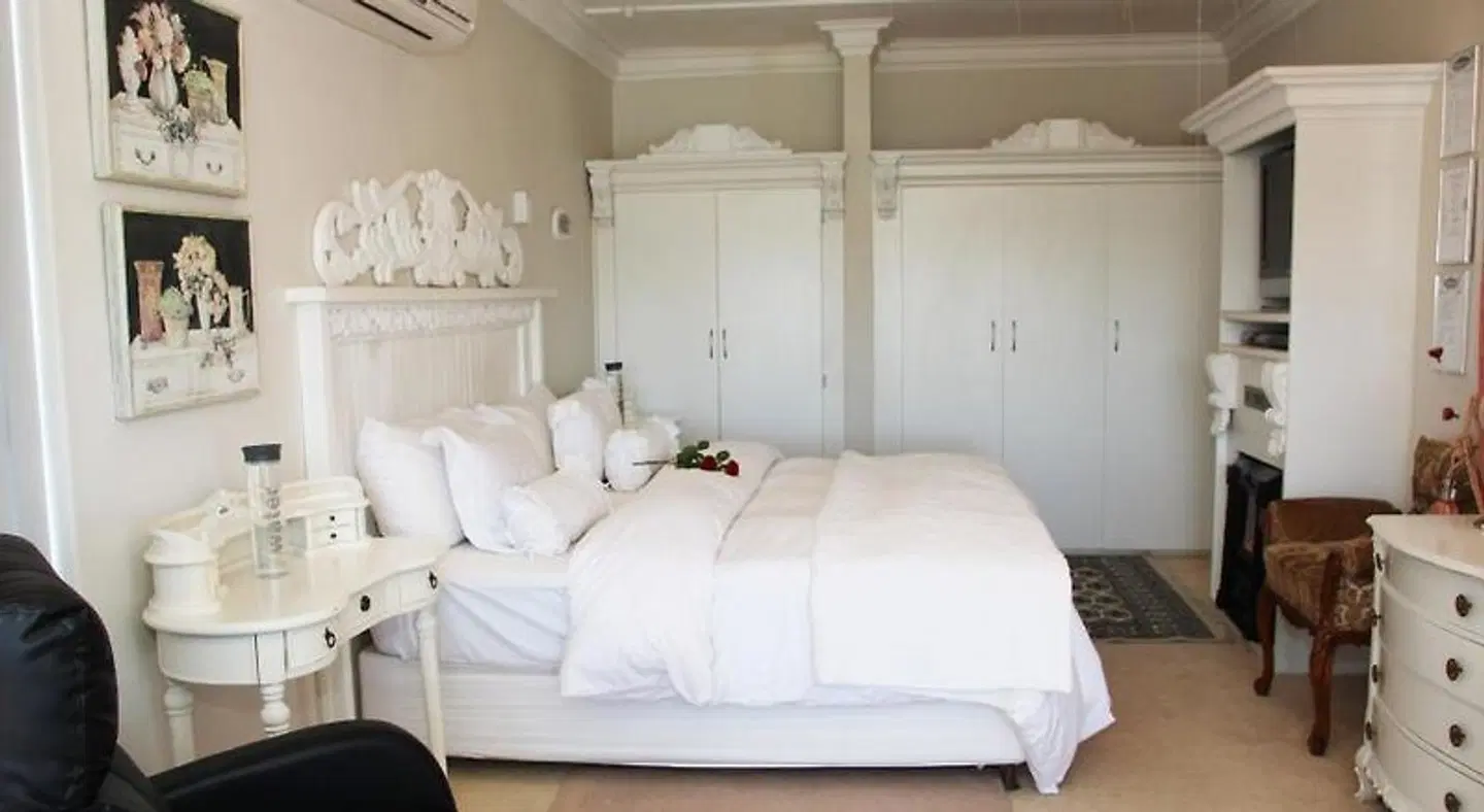 @Belurana River Manor ROOM_EXAMPLE