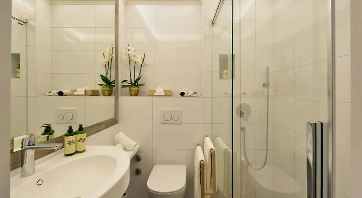 Golf Hotel René Capt BATHROOM