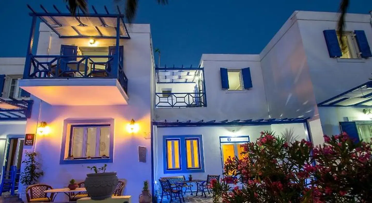 Syros Atlantis EXTERIOR