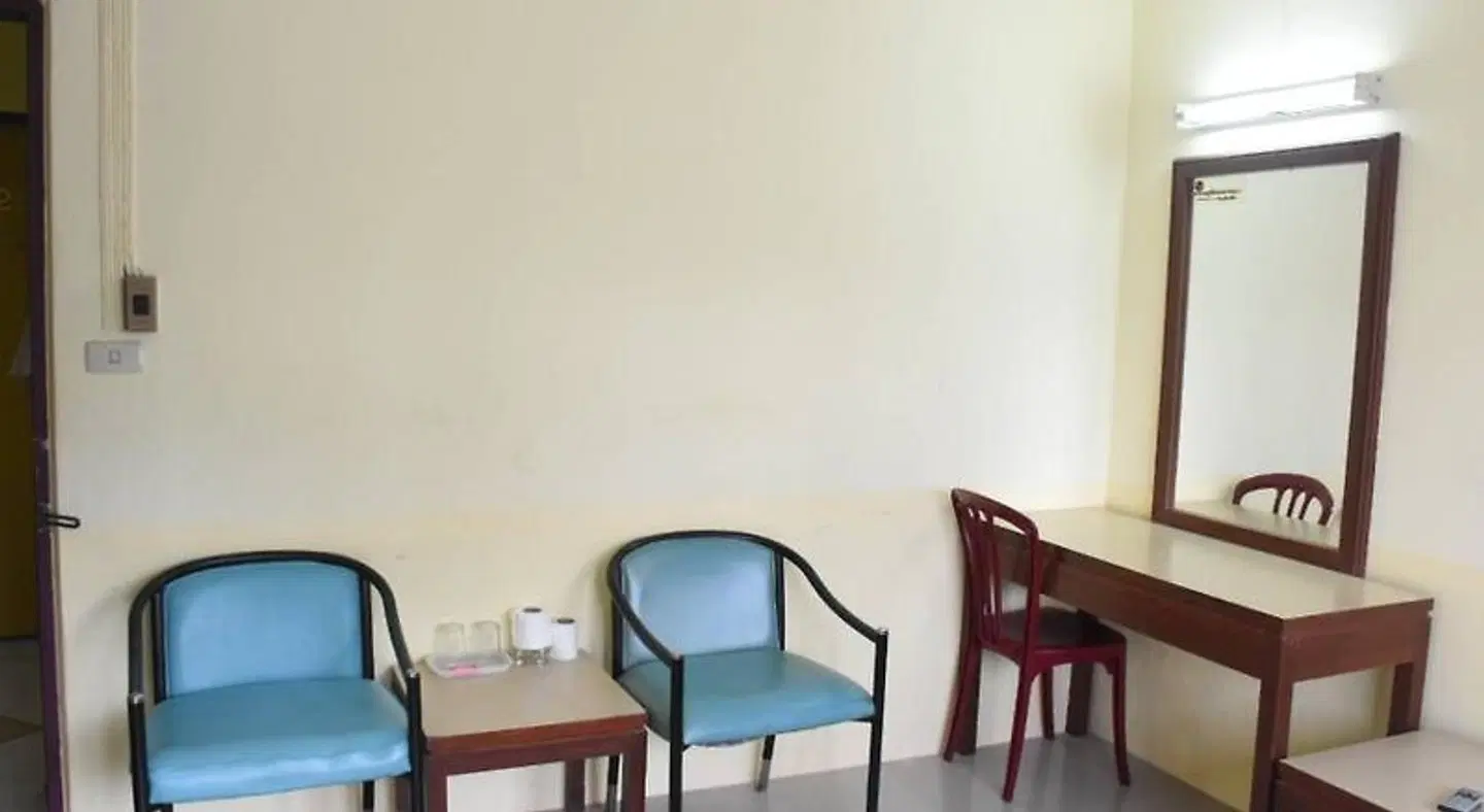 Wattana Trang Hotel ROOM_EXAMPLE