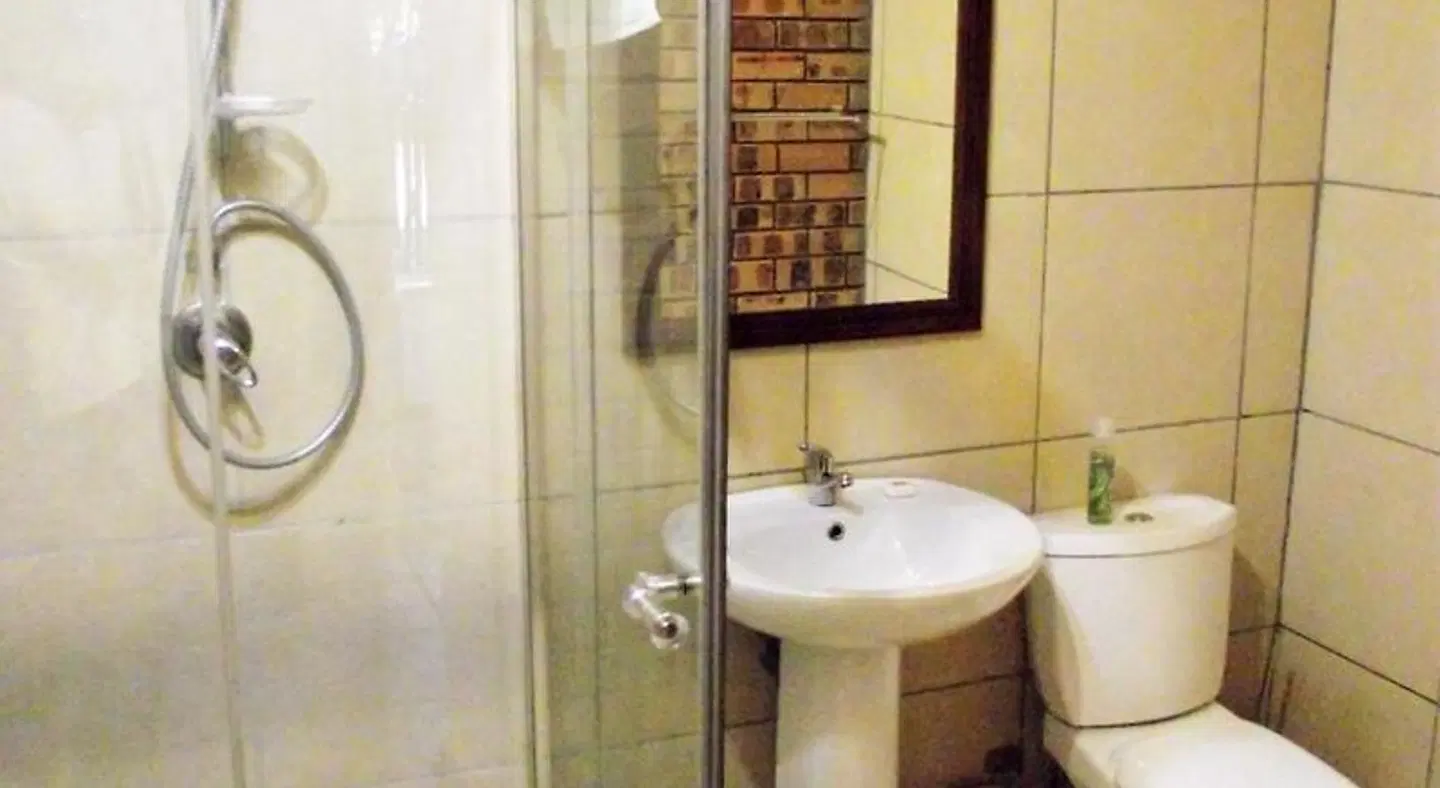 Autumn Breeze Manor B&B BATHROOM