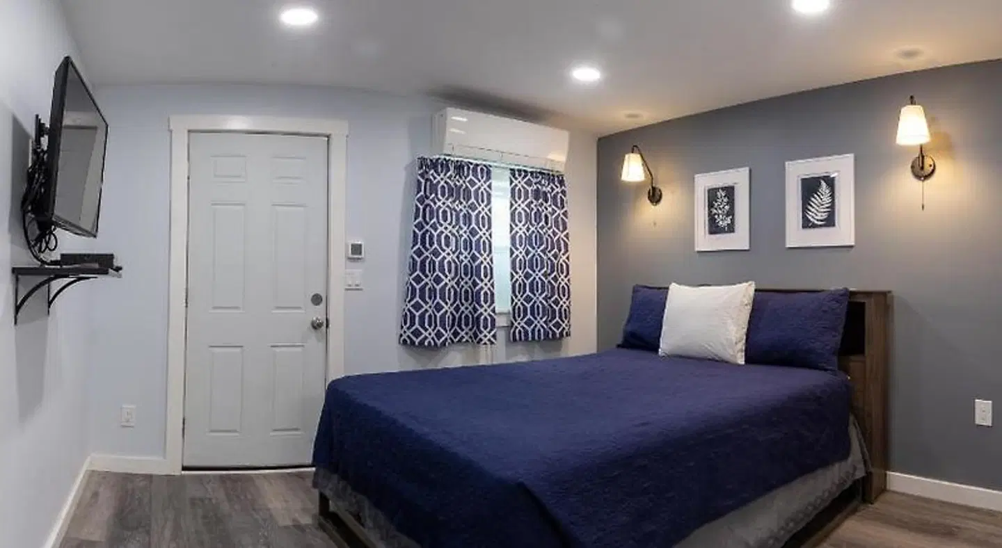 Robbins Motel ROOM_EXAMPLE