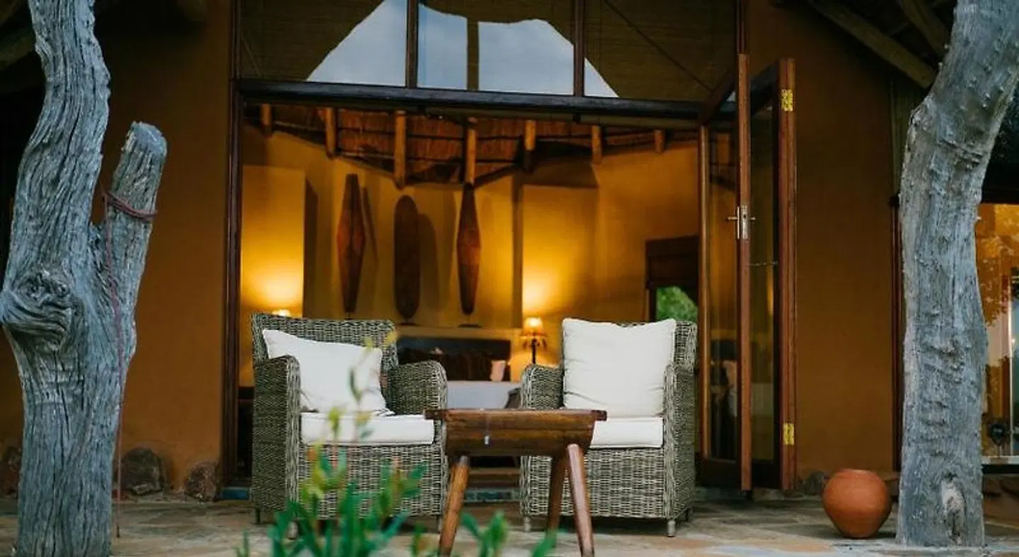 Nedile Lodge TERRACE