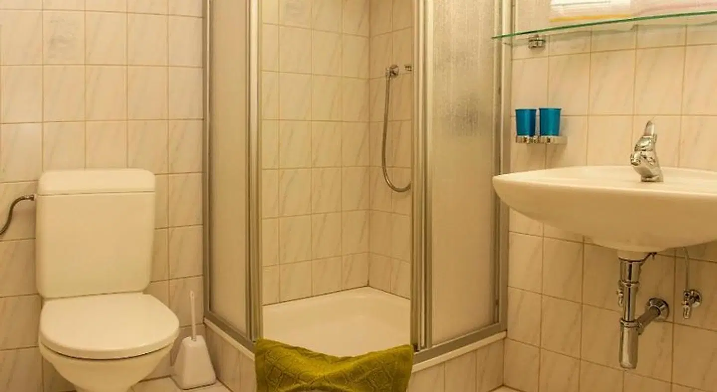 Frühstückspension & Ferienhaus Fädnerspitze BATHROOM