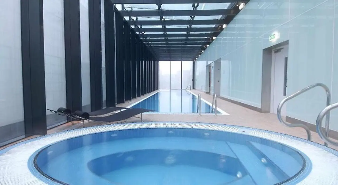 Hilton Manchester Deansgate INDOOR_POOL