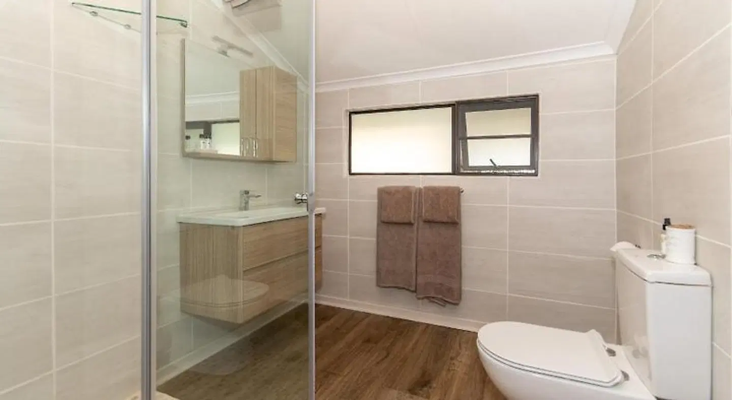 Chestnut Country Lodge BATHROOM