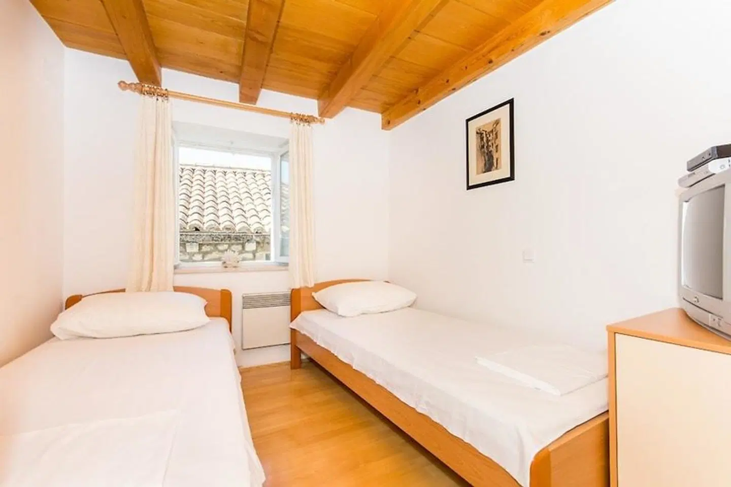 Foteza Apartments ROOM_EXAMPLE