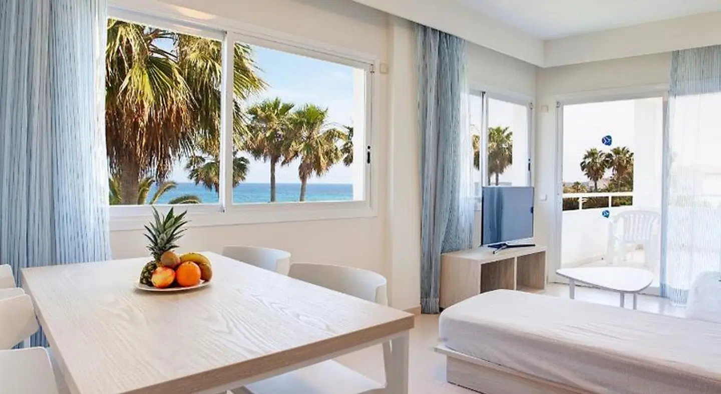 TUI BLUE Grupotel Mallorca Mar ROOM_EXAMPLE