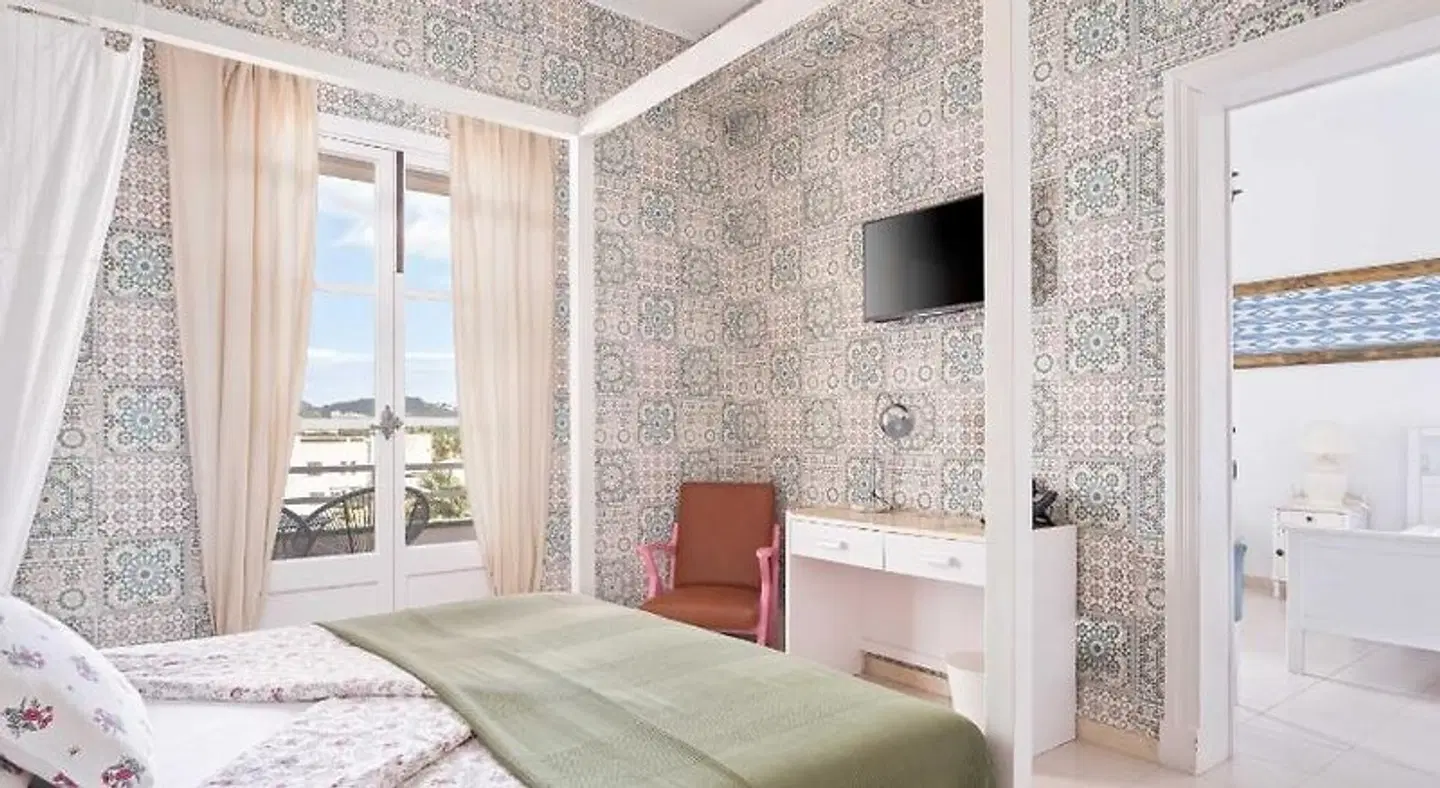 Bella Colina | Vintage Hotel est. 1953 ROOM_EXAMPLE