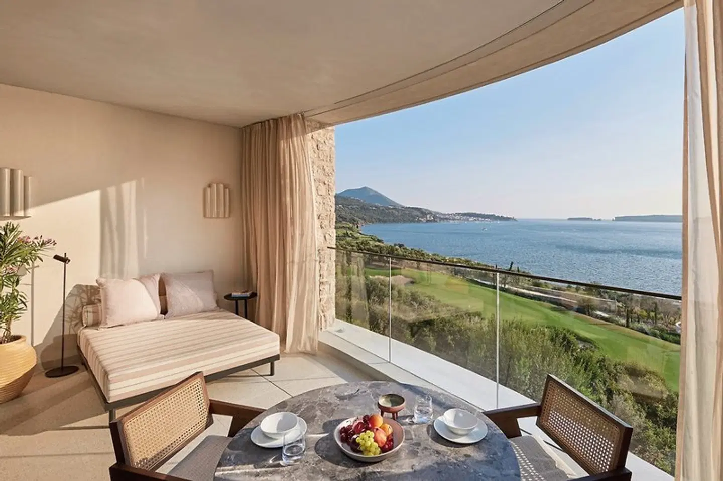 Mandarin Oriental, Costa Navarino ROOM_EXAMPLE