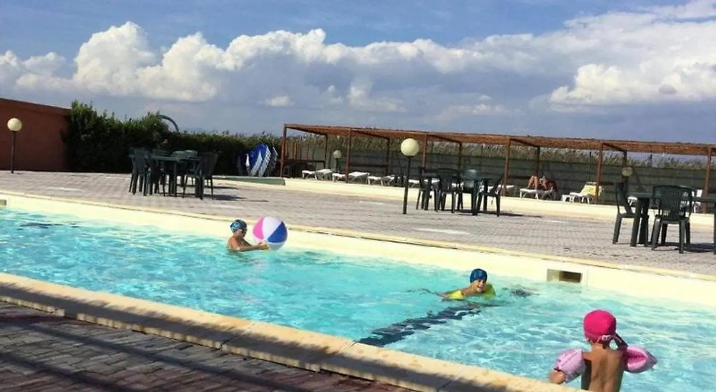 Residence il Tombolo OUTDOOR_POOL