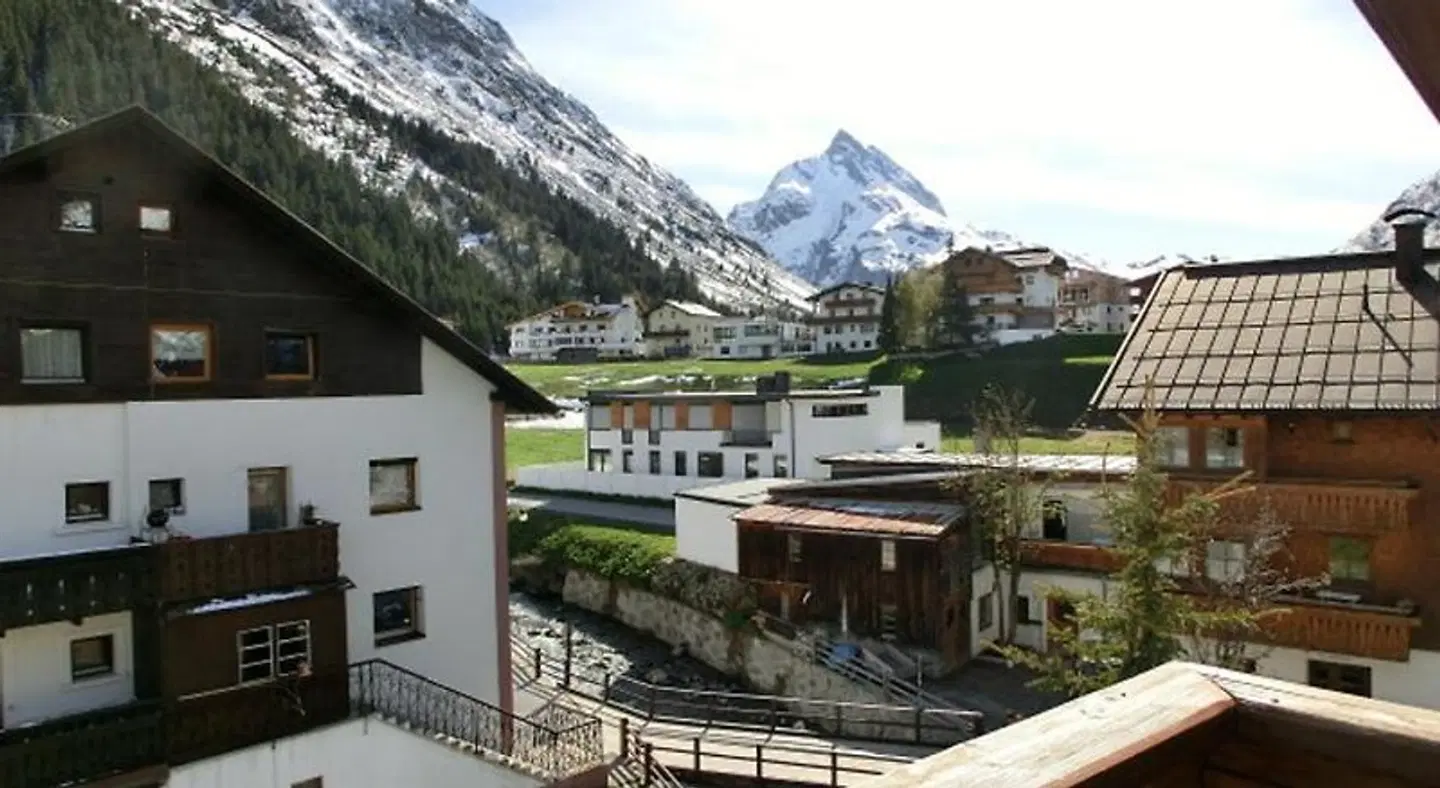 Frühstückspension & Ferienhaus Fädnerspitze TERRACE