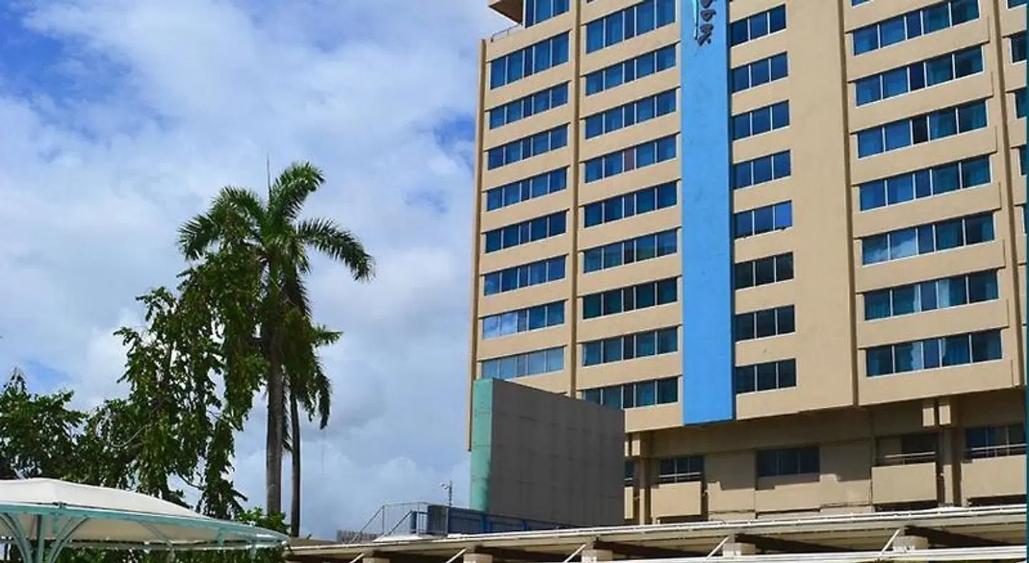Radisson Hotel Trinidad EXTERIOR