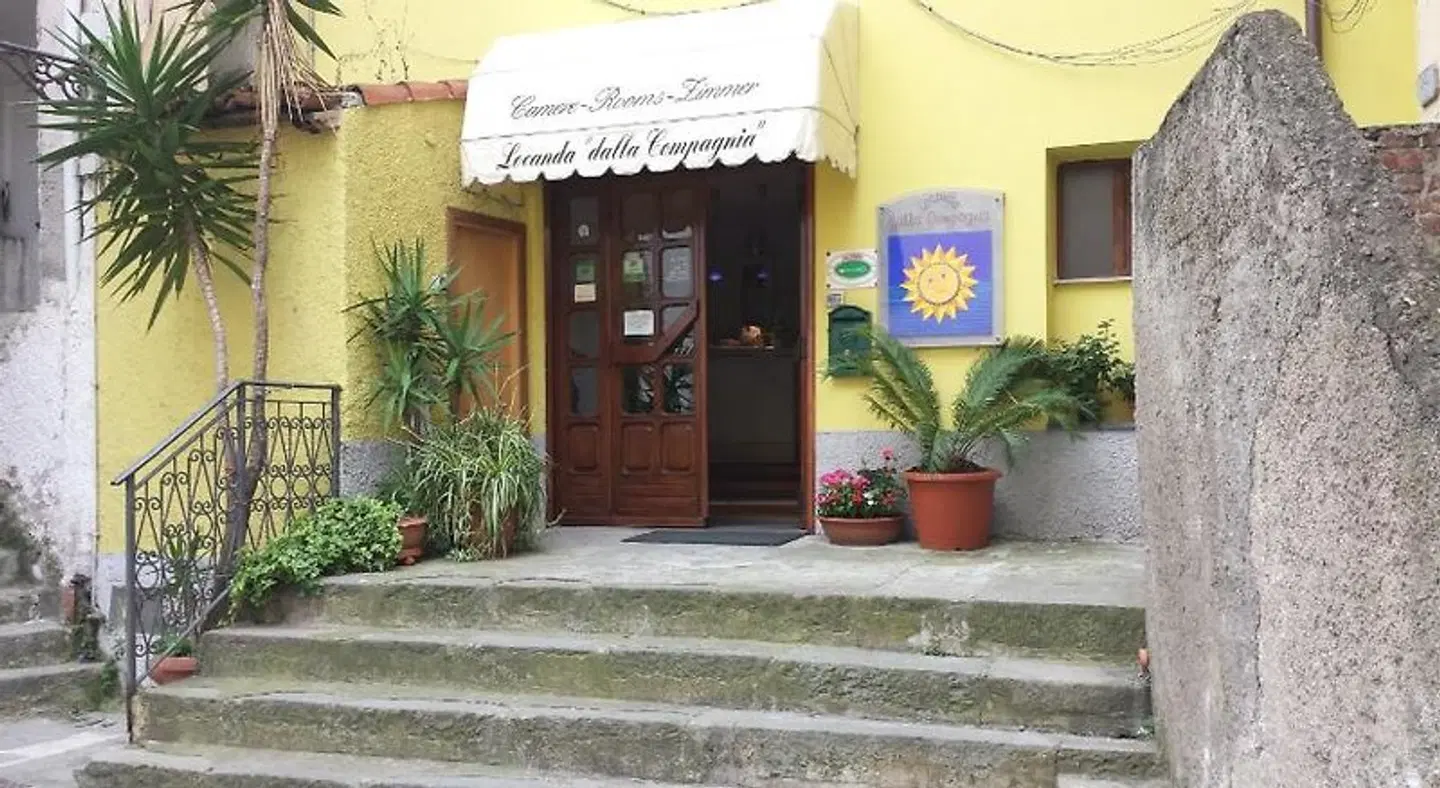 Locanda Dalla Compagnia EXTERIOR