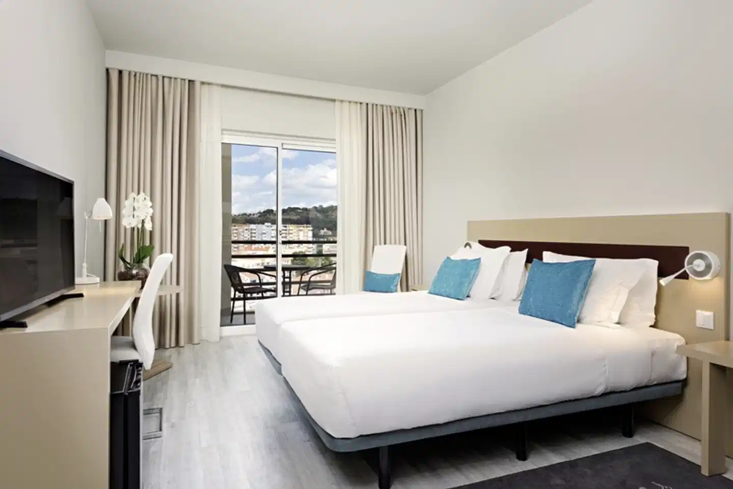 TRYP by Wyndham Lisboa Caparica Mar Wohnbeispiel