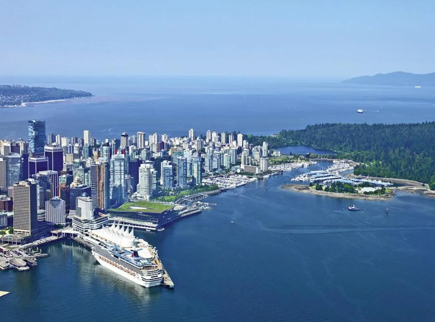 Pan Pacific Hotel Vancouver LANDSCAPE