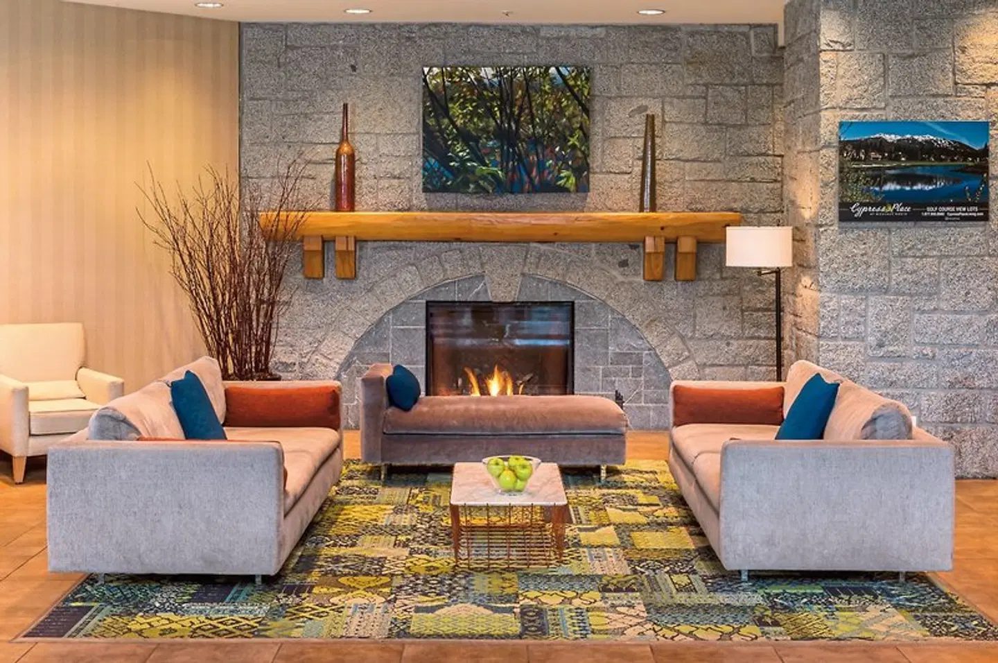 Crystal Lodge LOUNGE_LOBBY