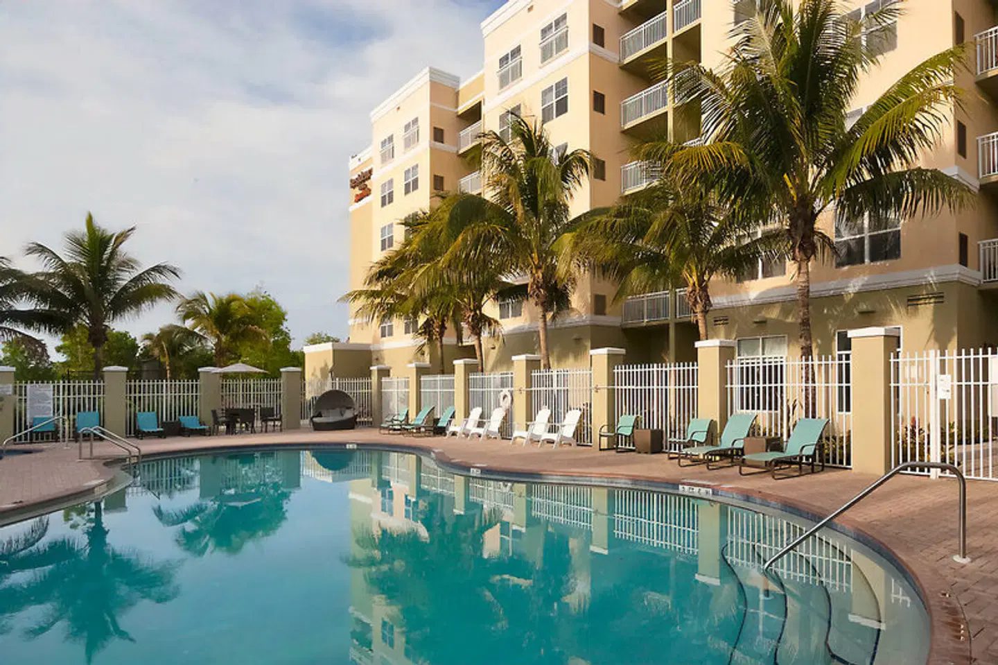 Residence Inn Fort Myers Sanibel OUTDOOR_POOL