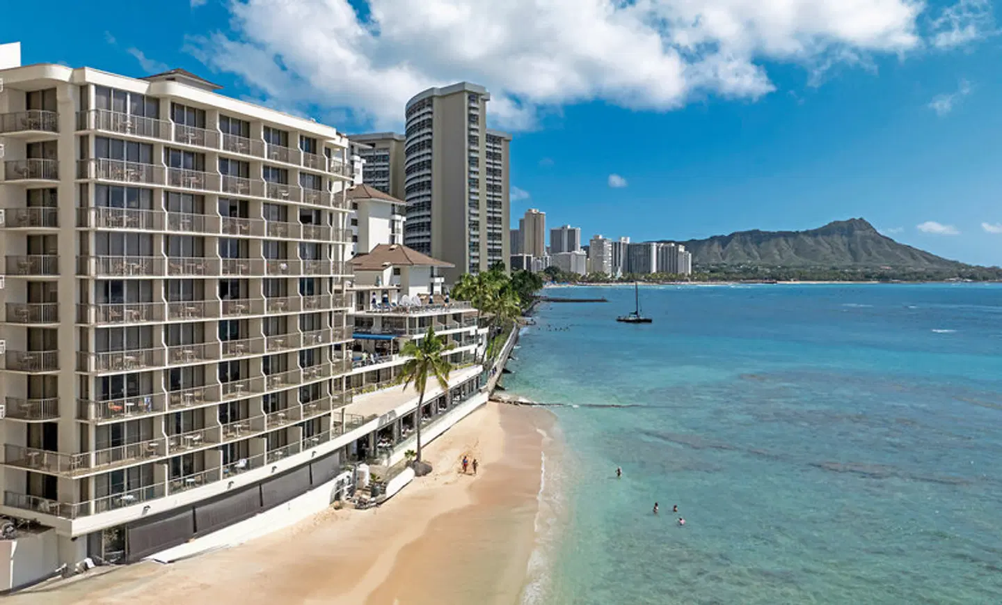 Outrigger Reef Waikiki Beach Resort EXTERIOR