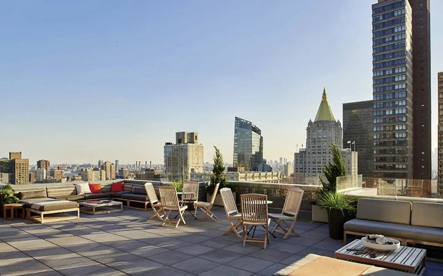 Arlo NoMad Terrasse