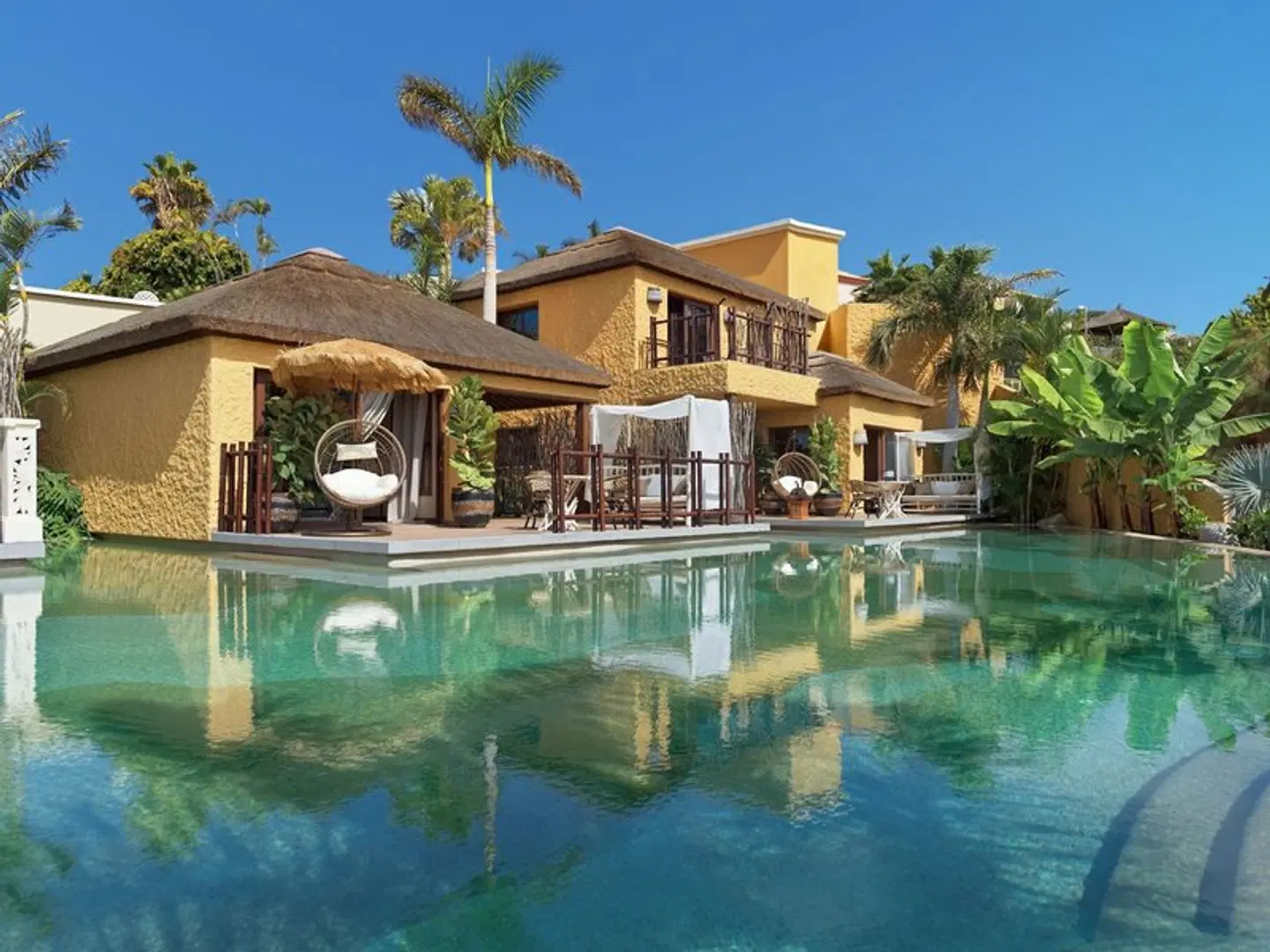 Royal River OUTDOOR_POOL
