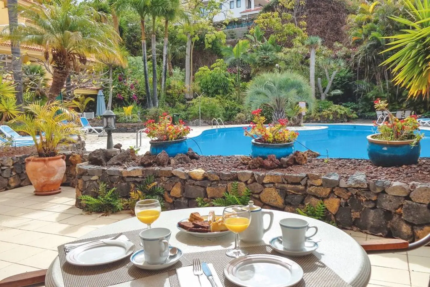 Tigaiga Suites Apartments Terrasse